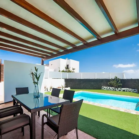 Attractive Holiday In Playa Blanca With Pool * Playa Blanca