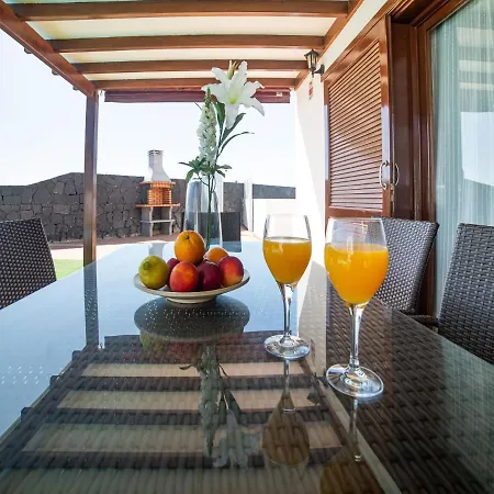Attractive Holiday In Playa Blanca With Pool